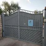וילה Giali *
