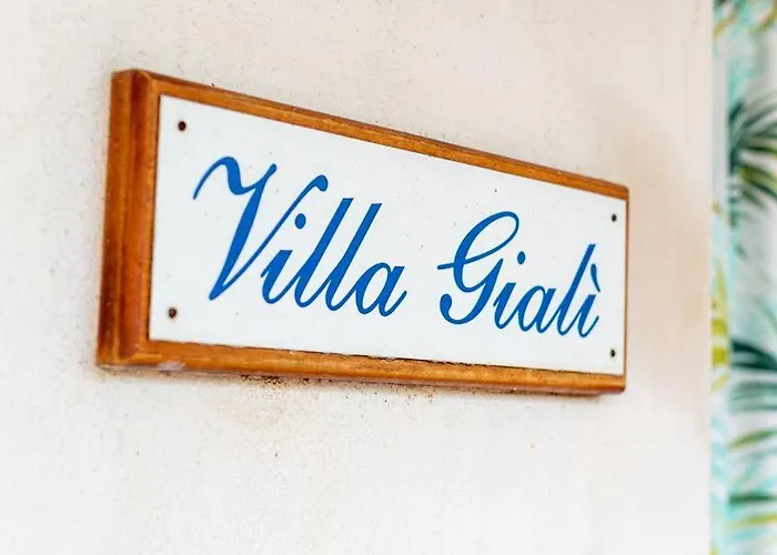 Giali